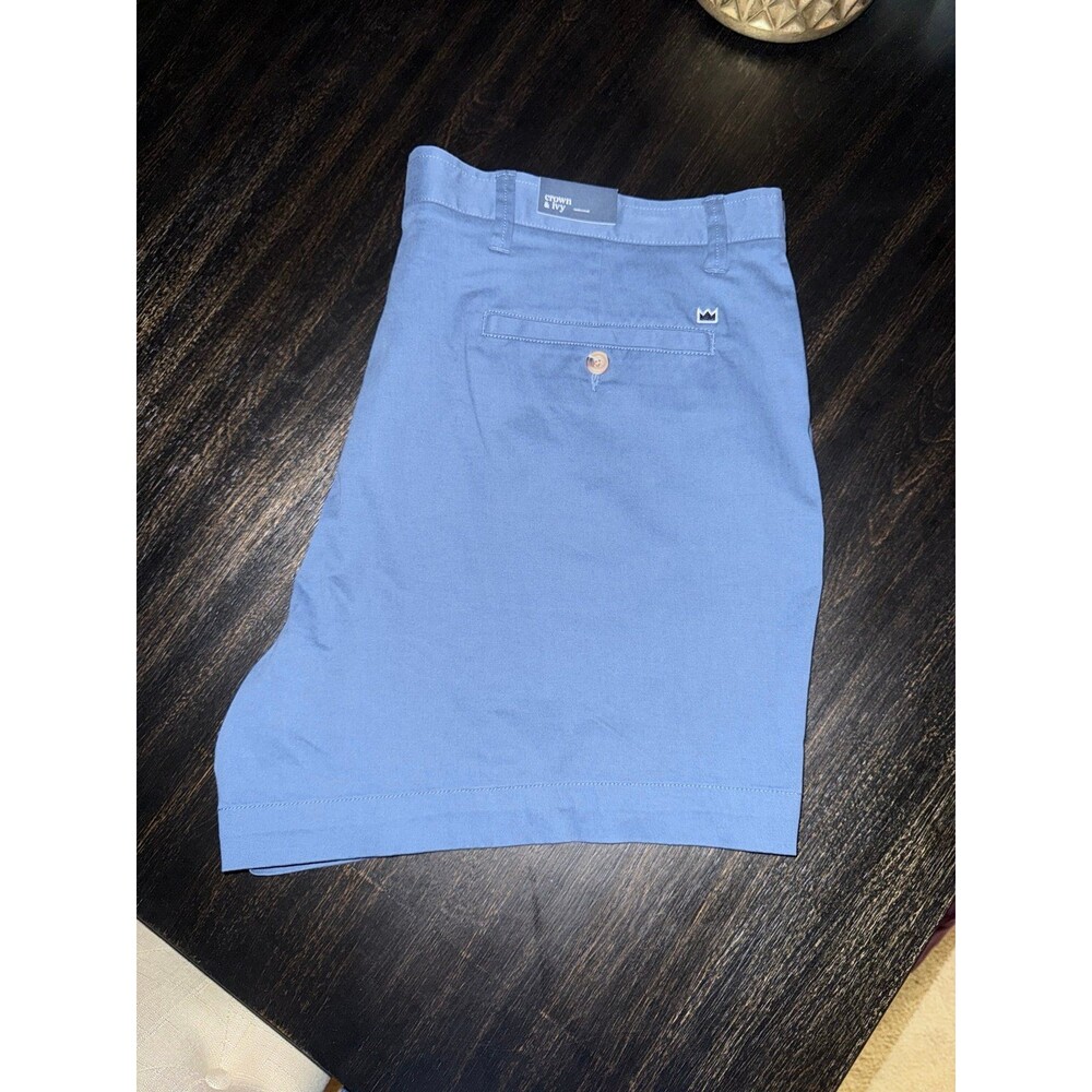 Crown & Ivy Shorts